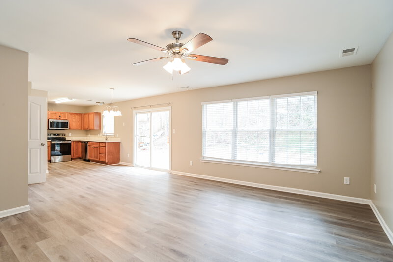 2,060/Mo, 12817 Lismorre Castle Ct Charlotte, NC 28273 Living Room View 2