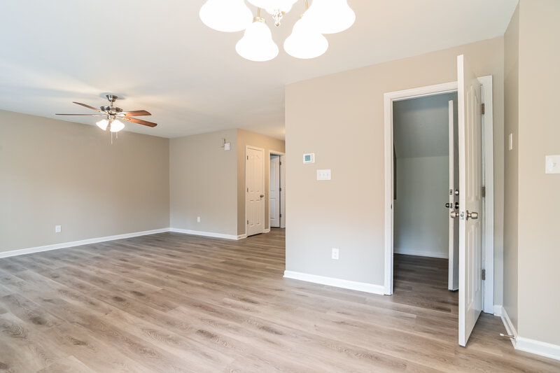 2,060/Mo, 12817 Lismorre Castle Ct Charlotte, NC 28273 Dining Room View