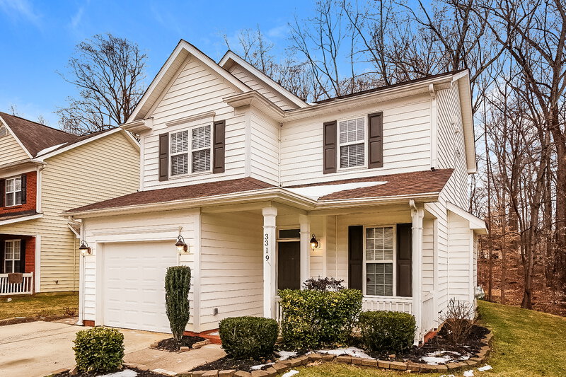 1,990/Mo, 3319 Passour Ridge Ln Charlotte, NC 28269 Front View 2