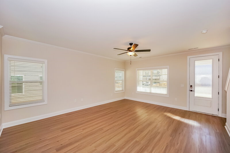 1,925/Mo, 126 Brixham Loop Troutman, NC 28166 Living Room View