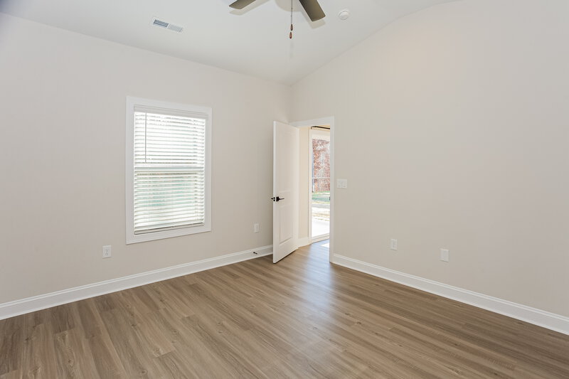 1,705/Mo, 217 Colonial Reserve Ave Troutman, NC 28166 Main Bedroom View