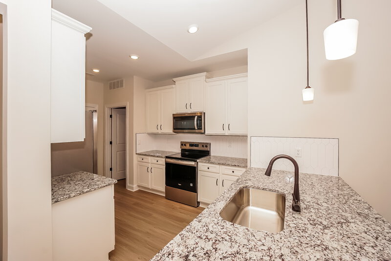 1,705/Mo, 146 Adams Tree Way Troutman, NC 28166 Kitchen View