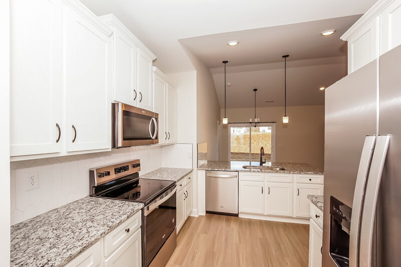 1,705/Mo, 146 Adams Tree Way Troutman, NC 28166 Kitchen View 2