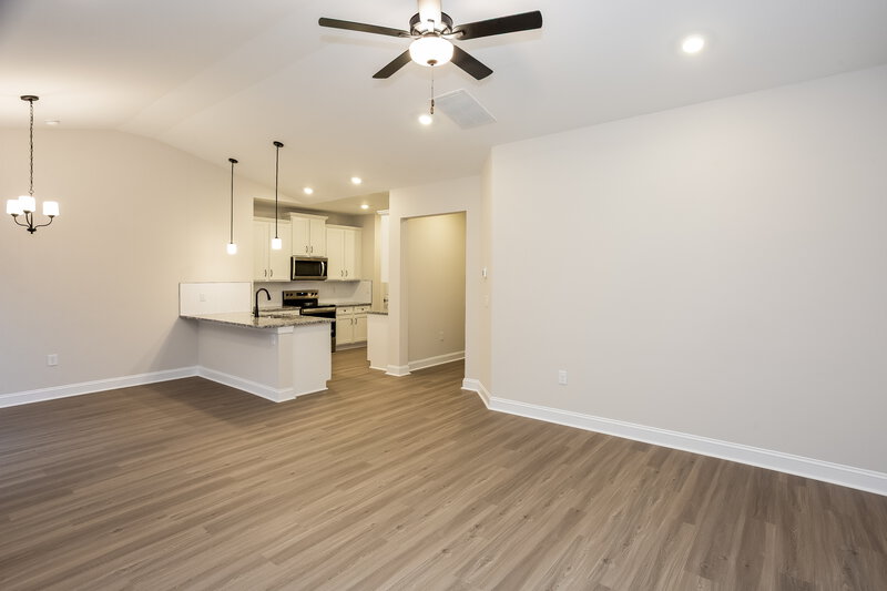 1,695/Mo, 171 Wembury Ln Troutman, NC 28166 Living Room View 2