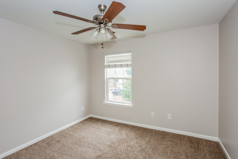 2,110/Mo, 10910 Claude Freeman Dr Charlotte, NC 28262 Misc View 9