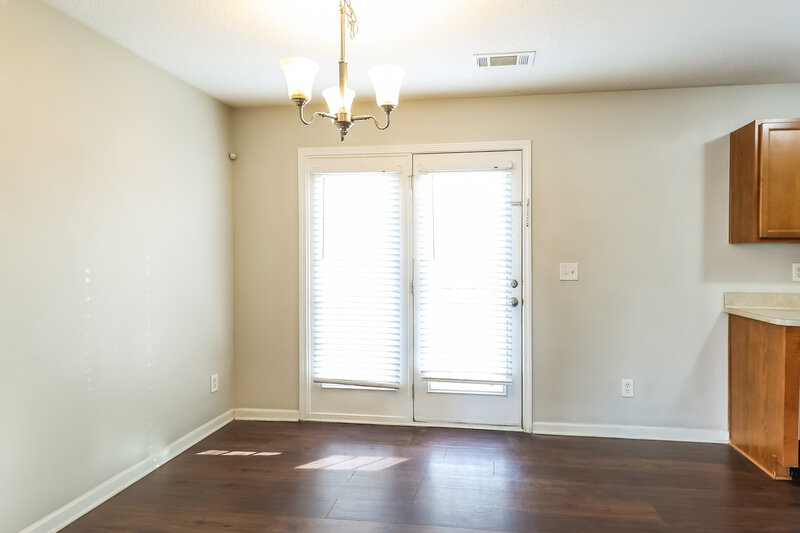 1,860/Mo, 1469 Mandy Place Ct Charlotte, NC 28216 Dining Room View