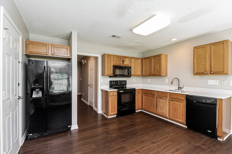 1,860/Mo, 6114 Patric Alan Ct Charlotte, NC 28216 Misc View 5