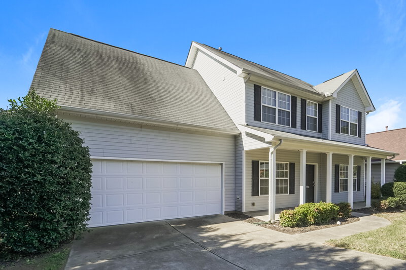 2,410/Mo, 2908 Clover Rd NW Concord, NC 28027 Front View