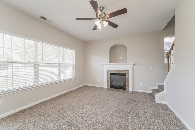 2,410/Mo, 2908 Clover Rd NW Concord, NC 28027 Living Room View