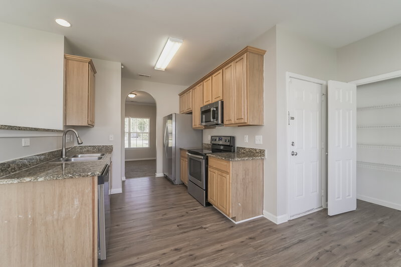 2,410/Mo, 2908 Clover Rd NW Concord, NC 28027 Kitchen View