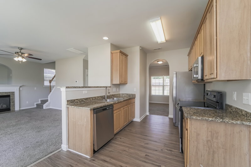2,410/Mo, 2908 Clover Rd NW Concord, NC 28027 Kitchen View 2