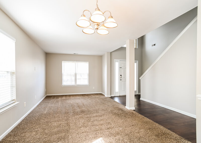 2,065/Mo, 3313 Valerie Dr Charlotte, NC 28216 Dining Room View