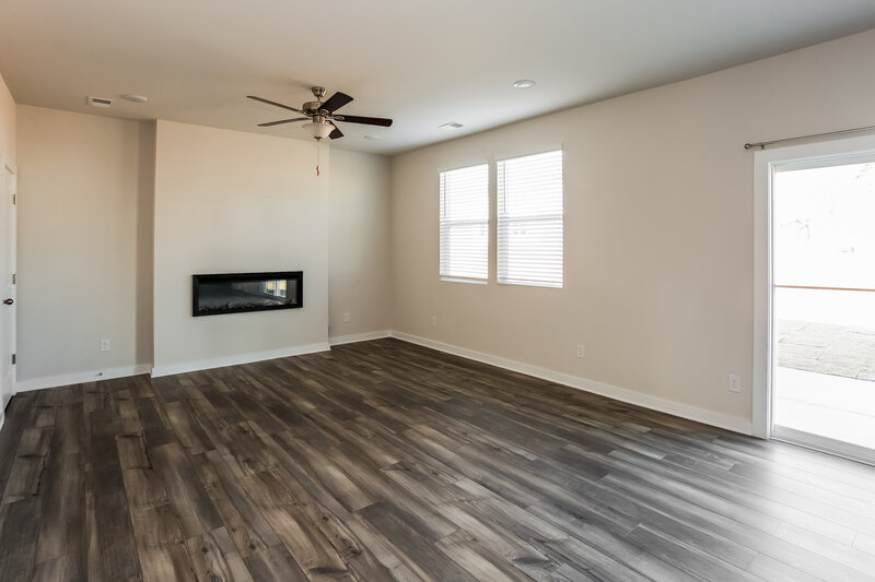 2,280/Mo, 600 Mountain View Dr Monroe, NC 28110 Living Room View 3