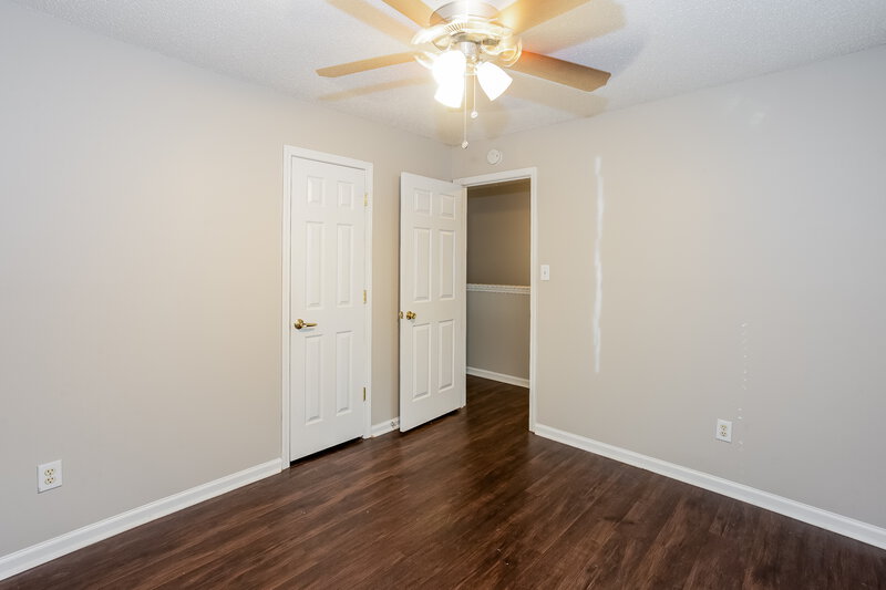 1,995/Mo, 8502 Conner Ridge Ln Charlotte, NC 28269 Bedroom View 2