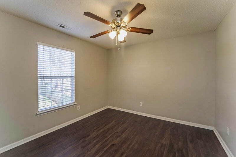 1,850/Mo, 8502 Conner Ridge Ln Charlotte, NC 28269 Misc View 12