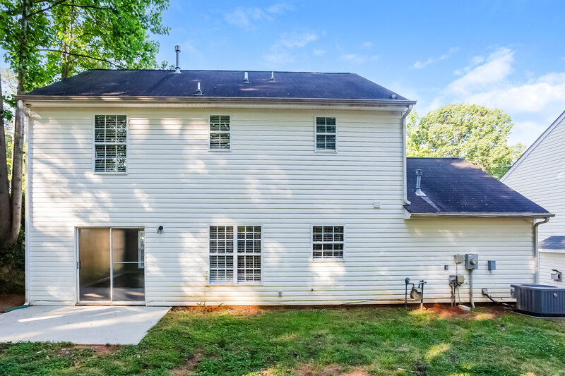 1,995/Mo, 8502 Conner Ridge Ln Charlotte, NC 28269 Rear View