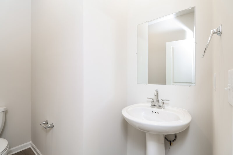 2,415/Mo, 1639 Swallow Tail Dr Belmont, NC 28012 Bathroom View