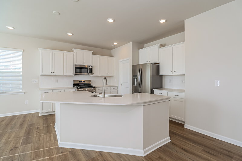 2,195/Mo, 1613 Swallow Tail Dr Belmont, NC 28012 Kitchen View