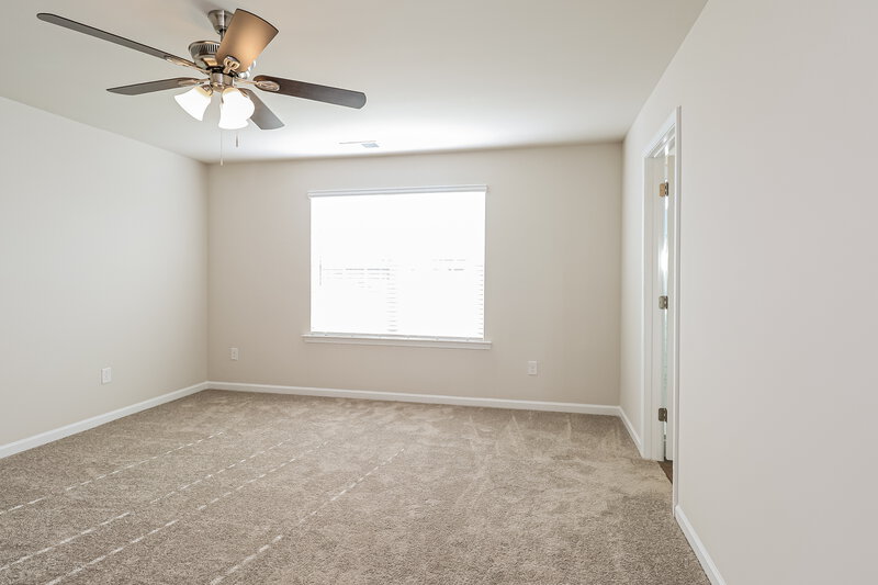 2,195/Mo, 1613 Swallow Tail Dr Belmont, NC 28012 Main Bedroom View