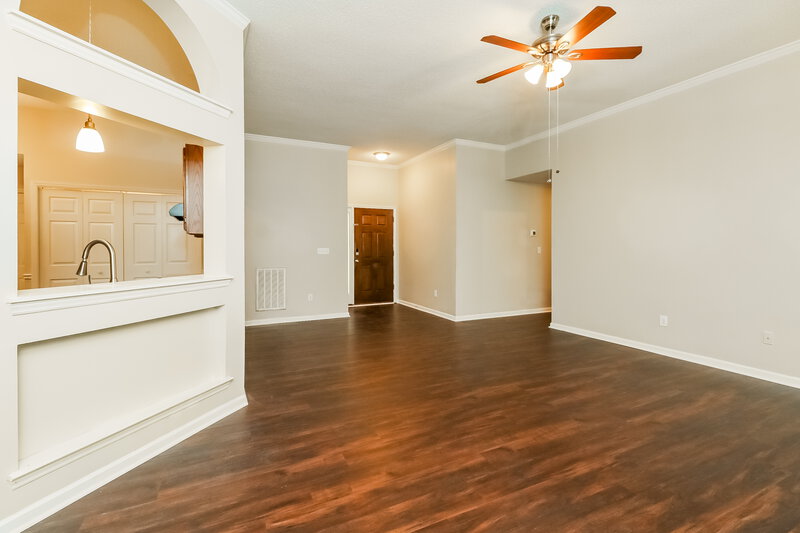 2,050/Mo, 1506 Newfound Hollow Dr Charlotte, NC 28214 Living Room View 2