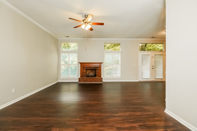 2,050/Mo, 1506 Newfound Hollow Dr Charlotte, NC 28214 Living Room View 3