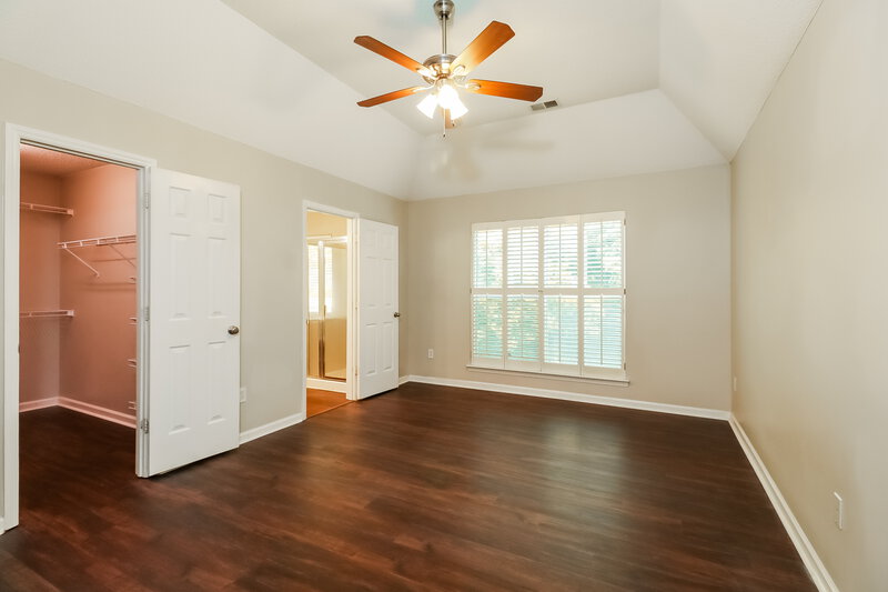 2,050/Mo, 1506 Newfound Hollow Dr Charlotte, NC 28214 Main Bedroom View