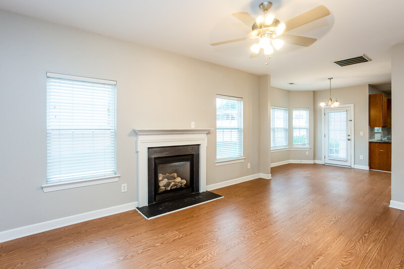 2,390/Mo, 2870 Island Point Dr NW Concord, NC 28027 Living Room View