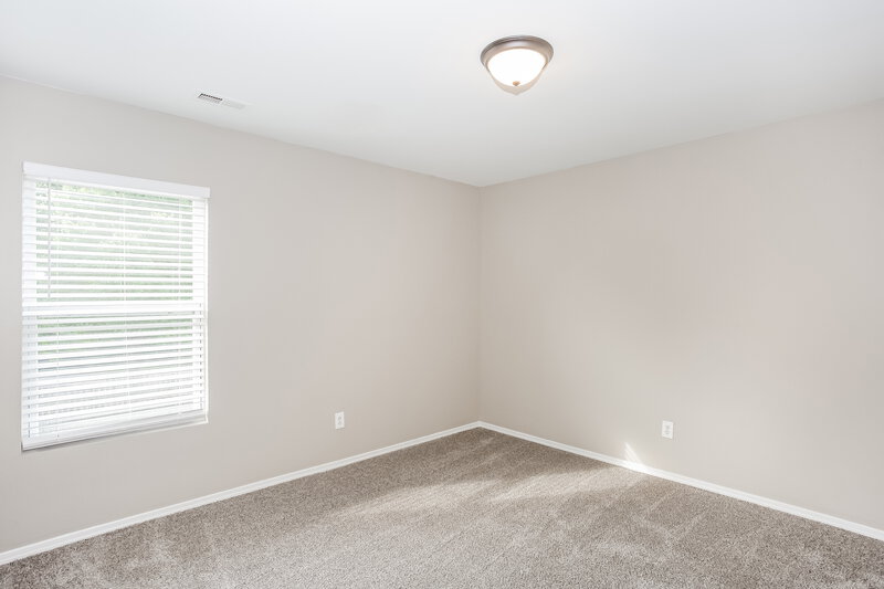 2,290/Mo, 4024 Larkhaven Village Dr Charlotte, NC 28215 Bedroom View 5