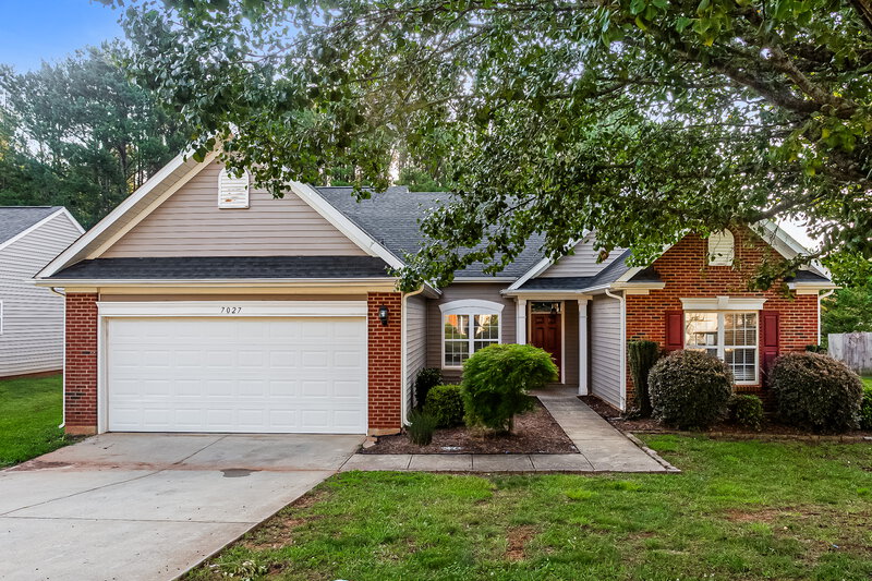 2,140/Mo, 7027 Merrymount Ct Concord, NC 28025 External View