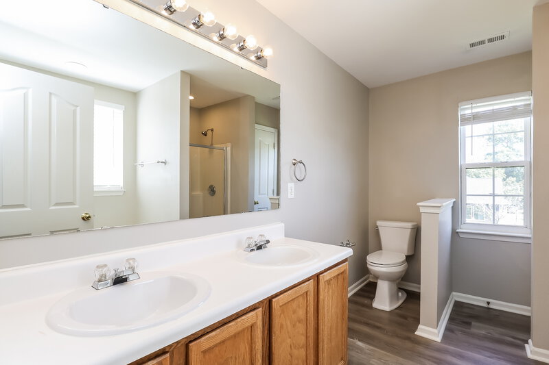 1,960/Mo, 10126 Green Hedge Ave Charlotte, NC 28269 Misc View 9