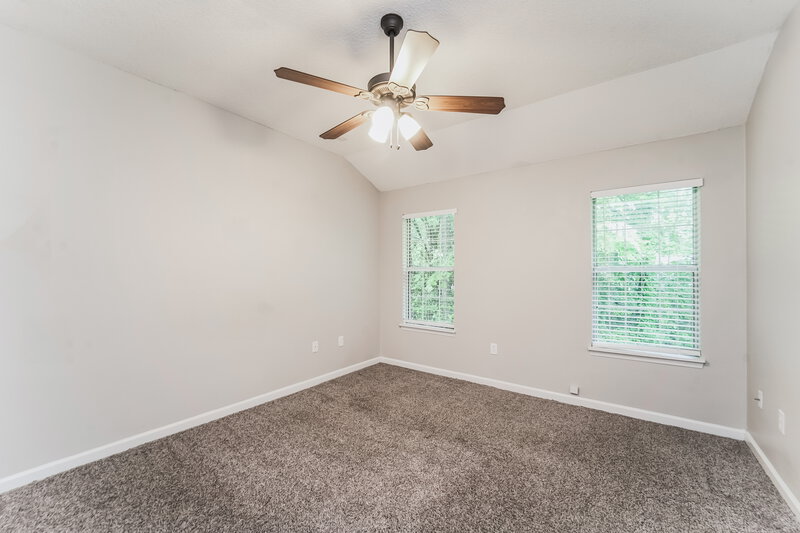 2,610/Mo, 5311 Hedgecrest Pl Charlotte, NC 28269 Main Bedroom View