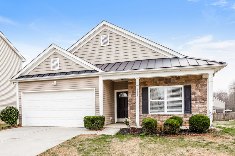 2,245/Mo, 506 Lindsborg Trl Monroe, NC 28110 Front View 2