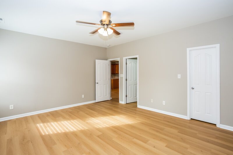 2,245/Mo, 506 Lindsborg Trl Monroe, NC 28110 Main Bedroom View 2