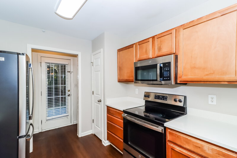 2,760/Mo, 4528 Trillium Fields Dr Charlotte, NC 28269 Kitchen View 2