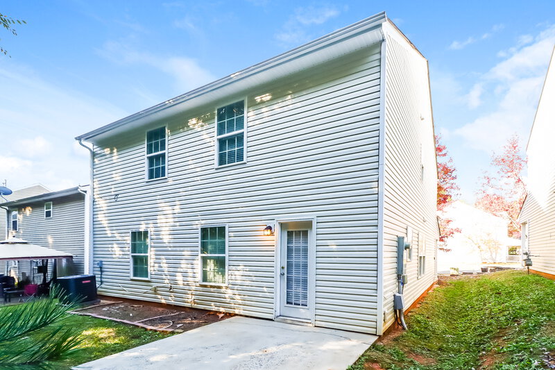 2,760/Mo, 4528 Trillium Fields Dr Charlotte, NC 28269 Rear View