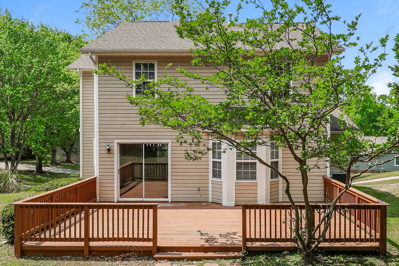 2,070/Mo, 10400 Hyndman Ct Charlotte, NC 28214 Rear View