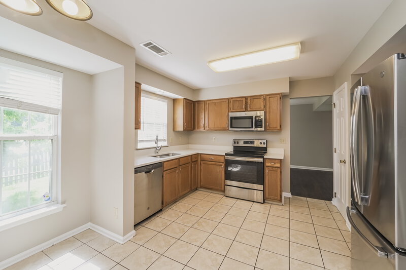 1,795/Mo, 5416 Groveton Ct Charlotte, NC 28269 Kitchen View