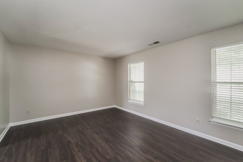 1,795/Mo, 5416 Groveton Ct Charlotte, NC 28269 Family Room View