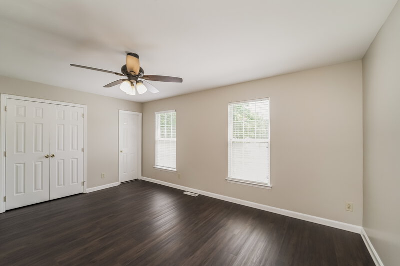 1,795/Mo, 5416 Groveton Ct Charlotte, NC 28269 Main Bedroom View 2