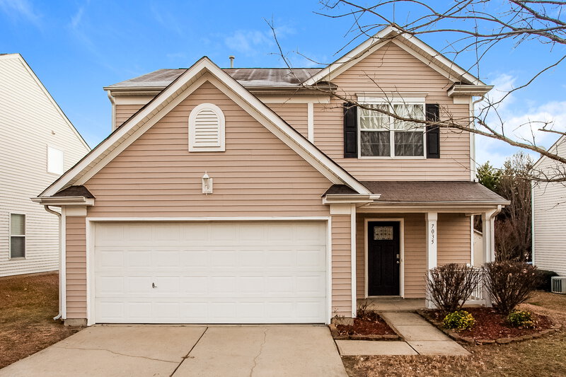 1,905/Mo, 7035 Winding Cedar Trl Harrisburg, NC 28075 External View