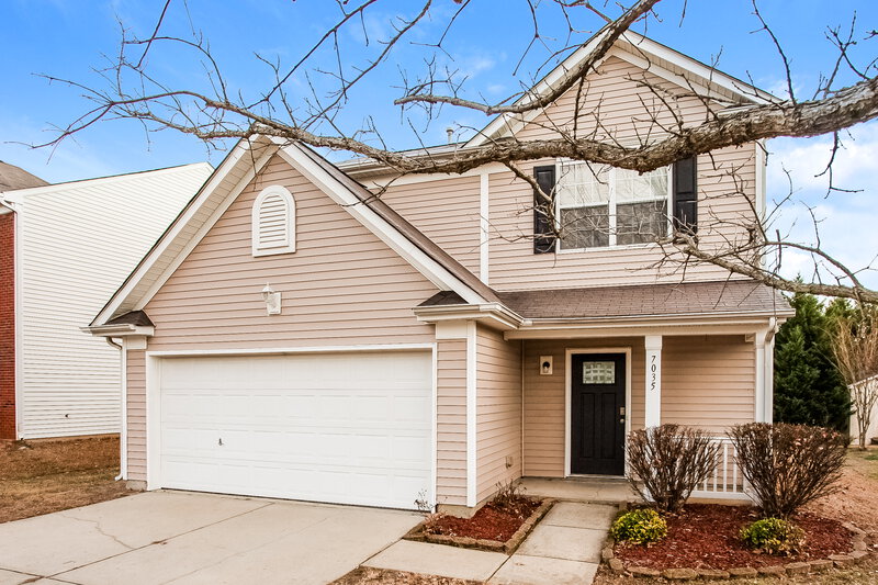 1,905/Mo, 7035 Winding Cedar Trl Harrisburg, NC 28075 Front View 2