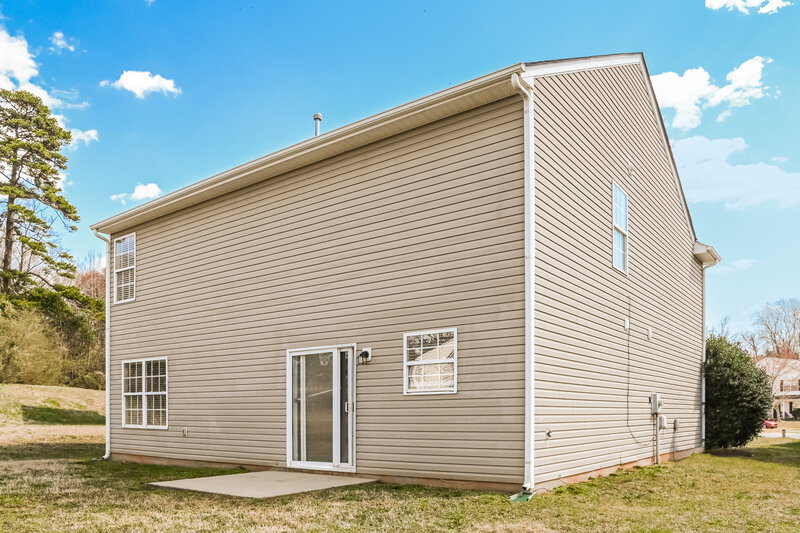 3,610/Mo, 3609 Shallow Oak Ct Charlotte, NC 28269 Rear View