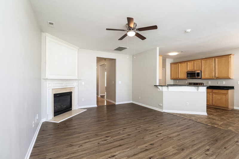 2,370/Mo, 9733 Tidal Ct Huntersville, NC 28078 Living Room View