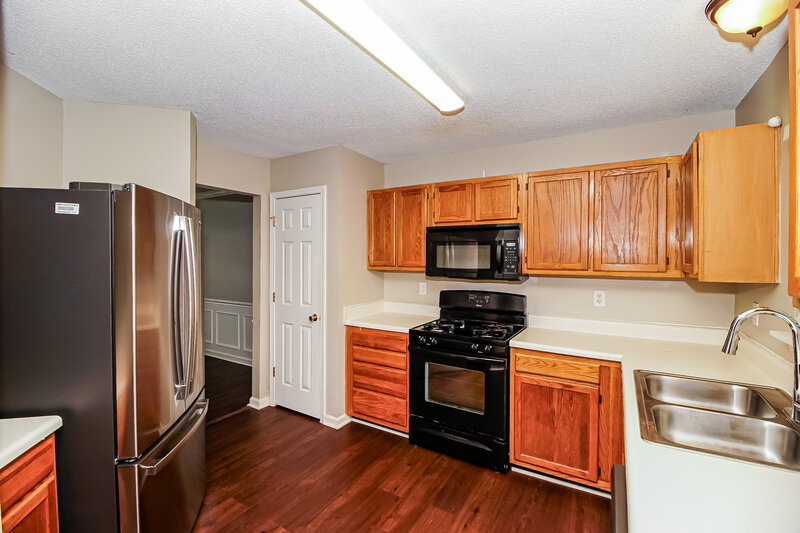 1,830/Mo, 7503 Lullwater Cv Huntersville, NC 28078 Kitchen View