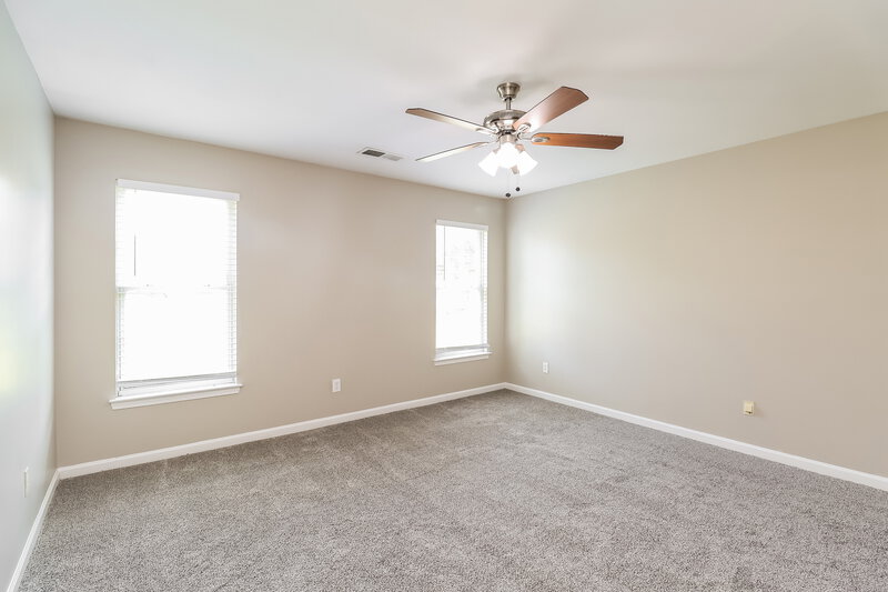 2,160/Mo, 12805 Beddingfield Dr Charlotte, NC 28278 Main Bedroom View