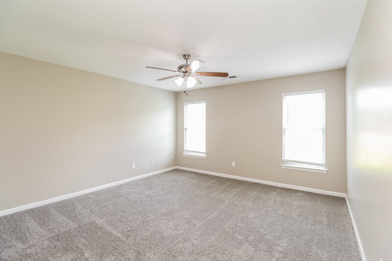 2,160/Mo, 12805 Beddingfield Dr Charlotte, NC 28278 Main Bedroom View 2