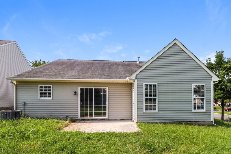 2,160/Mo, 12805 Beddingfield Dr Charlotte, NC 28278 Rear View