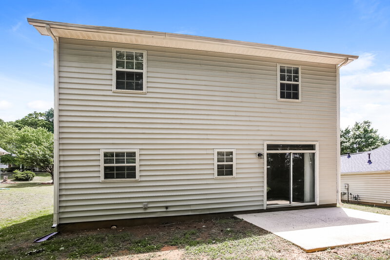 2,630/Mo, 7517 Grabill Dr Charlotte, NC 28269 Rear View 2
