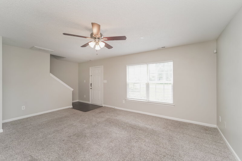 1,760/Mo, 2036 Pimpernel Rd Charlotte, NC 28213 Living Room View