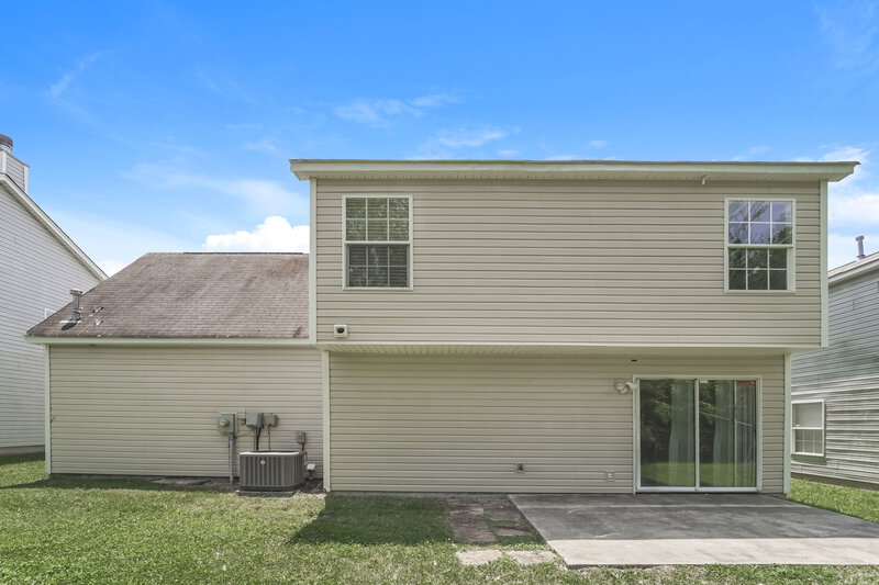 1,760/Mo, 2036 Pimpernel Rd Charlotte, NC 28213 Rear View